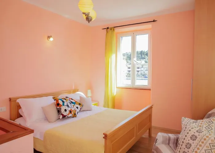 Сasa de vacaciones Mihovil 308 Tisno